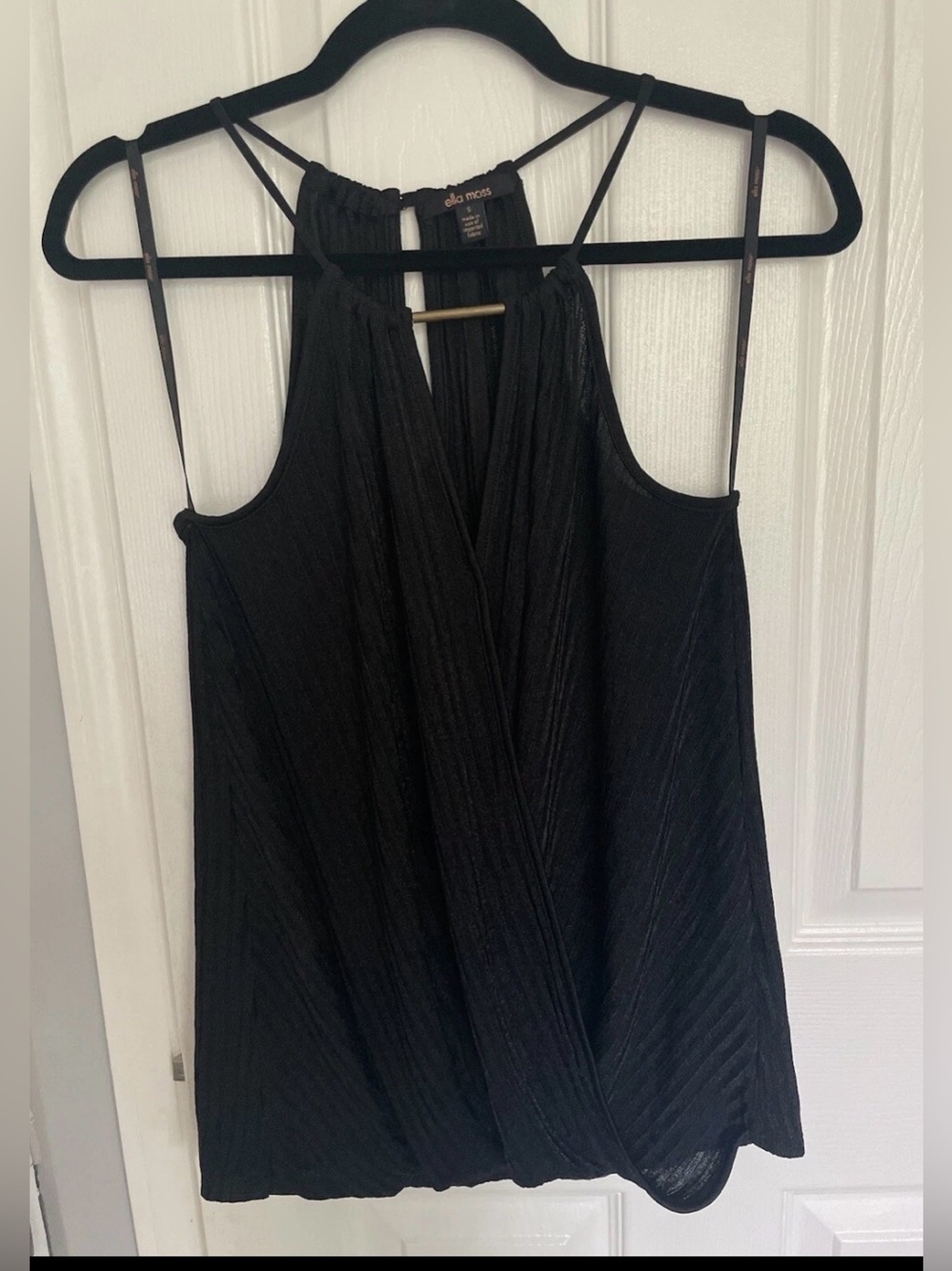 NWOT Ella Moss Crossover Black Tank With Gold Embellishments Small